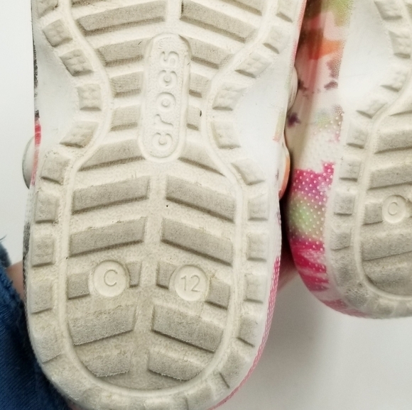 Crocs lined tie dye slip on clogs child's 12 - Picture 8 of 8